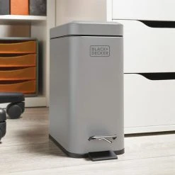 BlackDecker BLACK+DECKER BXBN00013E 5L Grey Pedal Bin With Soft Close Lid, Stainless Steel, 30cm X 14cm X 29cm 8 BlackDecker BLACK+DECKER BXBN00013E 5L Grey Pedal Bin With Soft Close Lid, Stainless Steel, 30cm X 14cm X 29cm -Vonshef shop 34360673 4