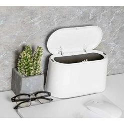 SOEKAVIA Portable Trash Can Desk Bin With Lid, Mini Press-Type Trash Can Table Desktop Dustbin For Home Living Room Kitchen Bedroom Bathroom Office Dust Bin (White)