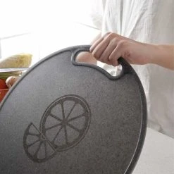 OSQI Kitchen Cutting Board Round Plastic Chopping Block Hangable Fruit Vegetables Cutting Board With Handles For Home Restaurant Pub 31x0.5cm 9 OSQI Kitchen Cutting Board Round Plastic Chopping Block Hangable Fruit Vegetables Cutting Board With Handles For Home Restaurant Pub 31x0.5cm -Vonshef shop 59336943 5