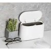 DENUOTOP Table Trash Can With Lid, Mini Table Trash Can, Bathroom Cosmetic Trash Can Table Trash Can For Kitchen Bathroom Office Desk Toilet Car Bed Smell Proof Small Plastic 1.5L (White)