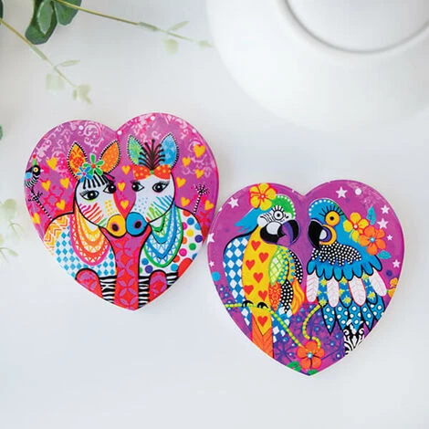Maxwell & Williams Love Hearts Araras 10cm Ceramic Coaster 2 Maxwell & Williams Love Hearts Araras 10cm Ceramic Coaster - Image 2