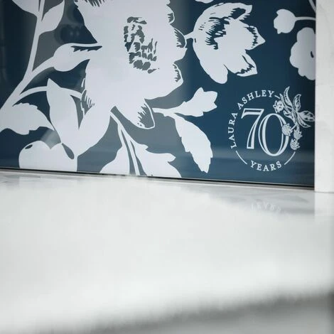 Laura Ashley Oriental Garden Midnight Seaspray Special Edition Glass Kitchen Splashback 900 X 750mm 4 Laura Ashley Oriental Garden Midnight Seaspray Special Edition Glass Kitchen Splashback 900 X 750mm - Image 4